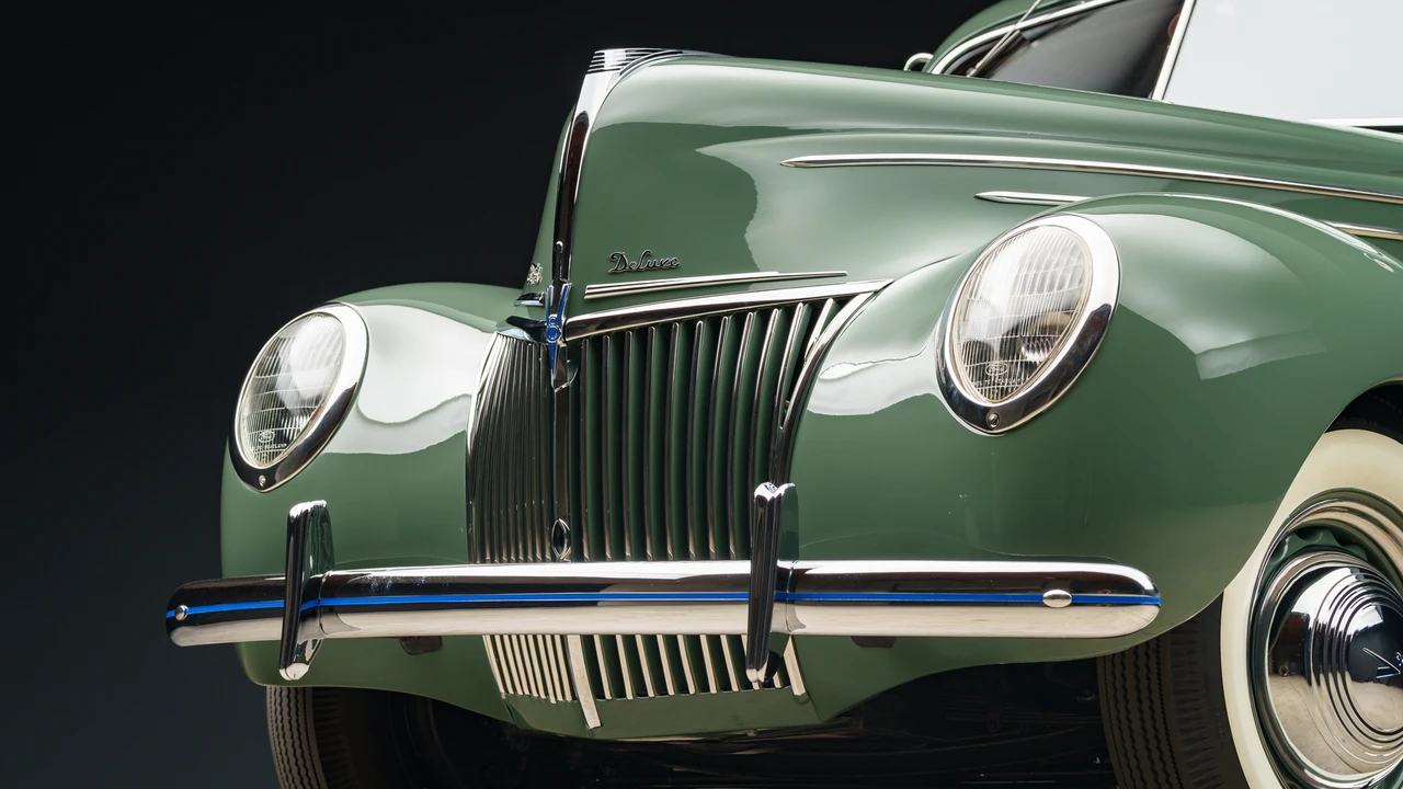 1939 Ford Standard & Deluxe & Super Deluxe - Image 22 of 31