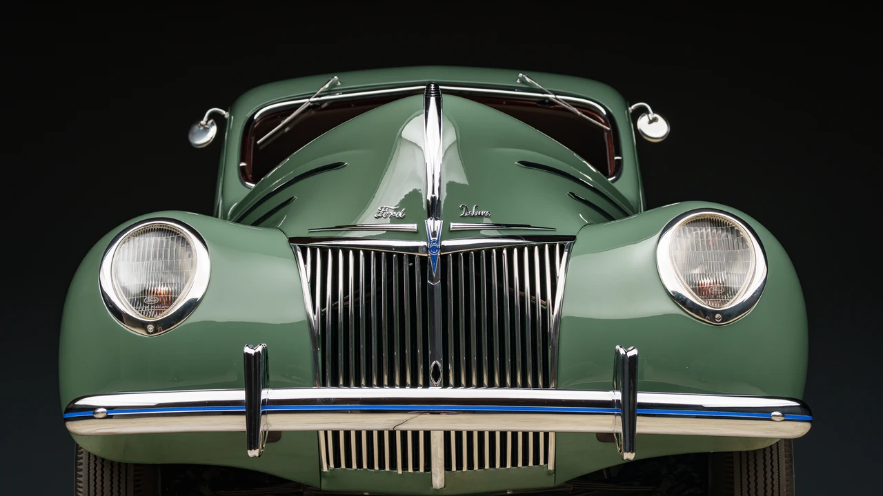 1939 Ford Standard & Deluxe & Super Deluxe - Image 24 of 31