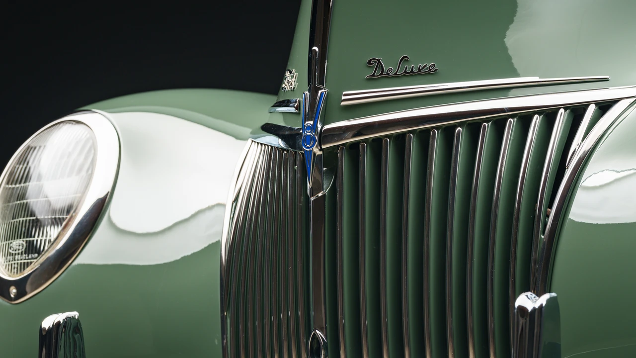 1939 Ford Standard & Deluxe & Super Deluxe - Image 31 of 31