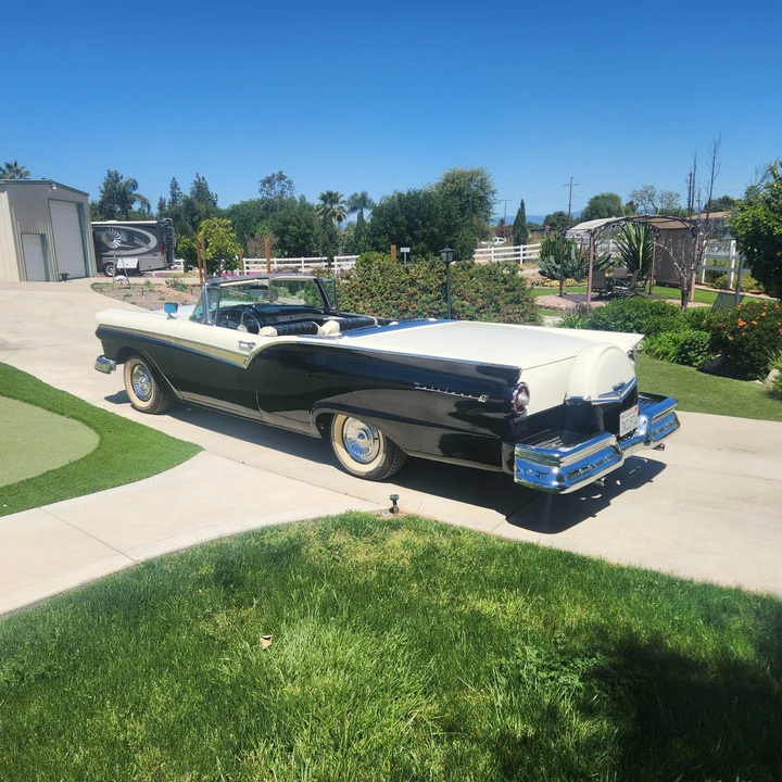 1957 Ford Fairlane 2nd Gen - Image 5 of 31