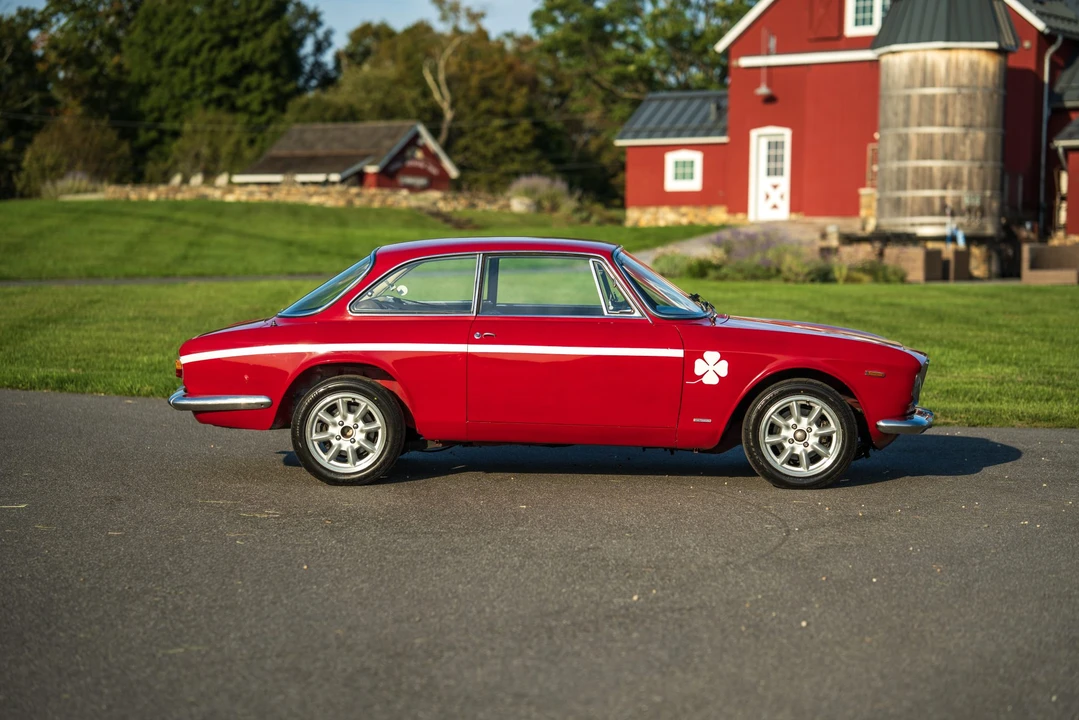 1968 Alfa Romeo GTA 1300 Junior - Image 25 of 31