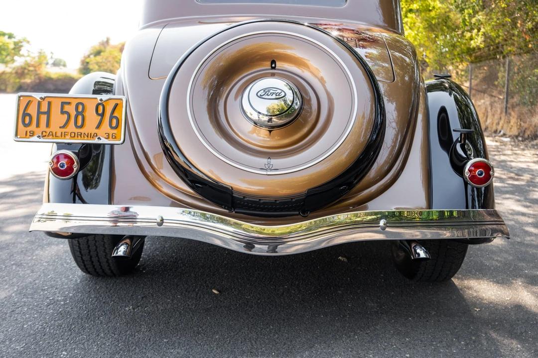 1936 Ford Model 48 & 68 - Image 19 of 31