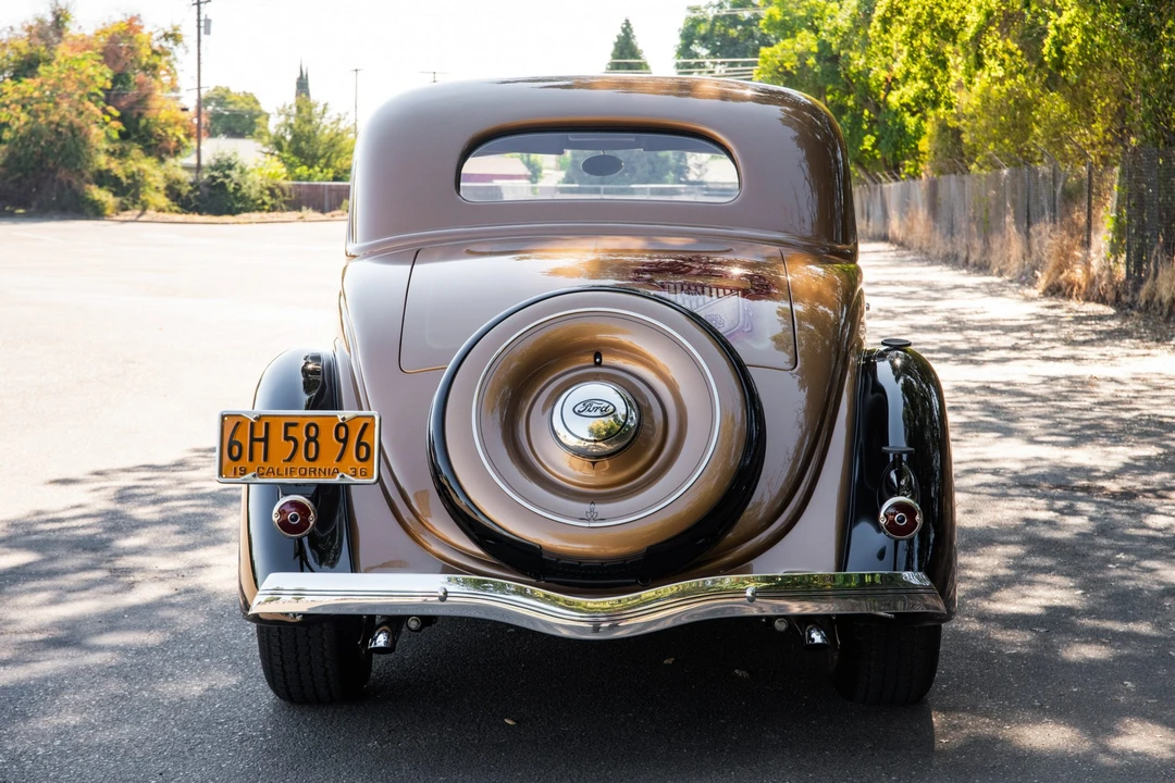 1936 Ford Model 48 & 68 - Image 6 of 31