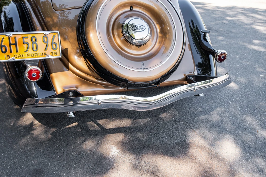 1936 Ford Model 48 & 68 - Image 25 of 31