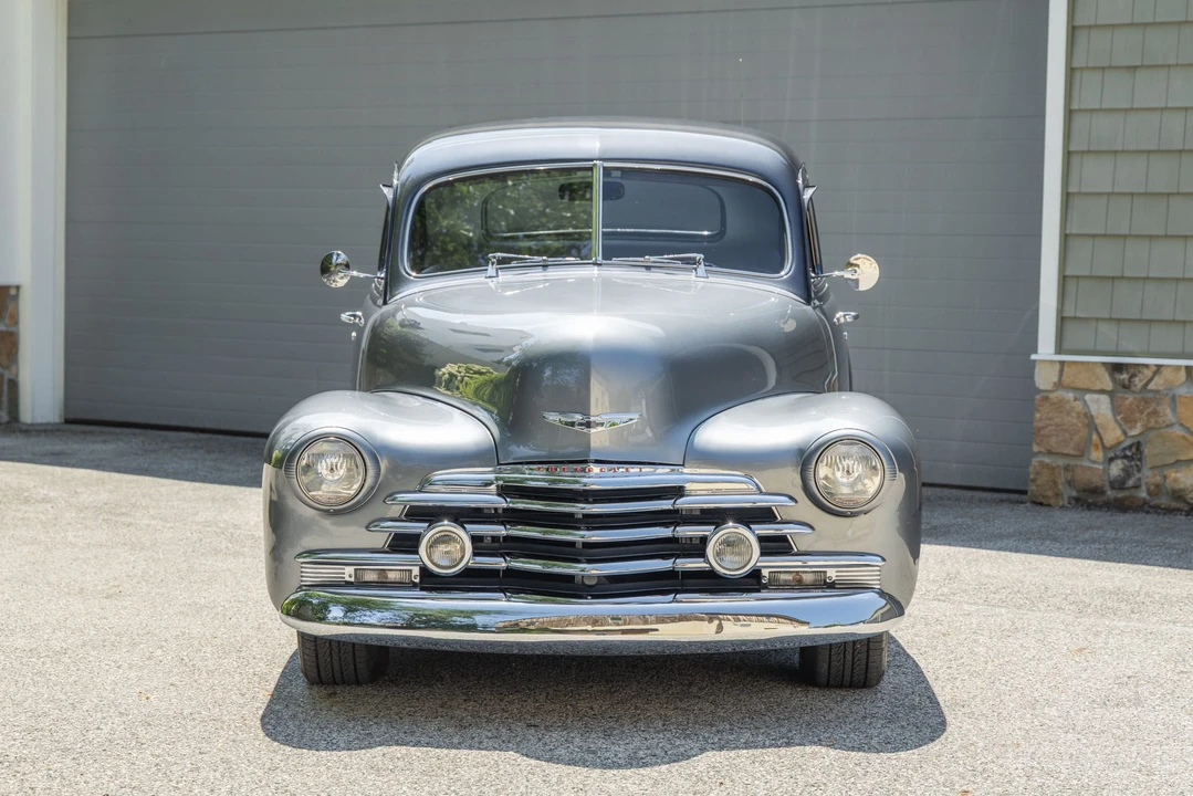 1948 Chevrolet Stylemaster & Fleetmaster & Fleetline - Image 3 of 31
