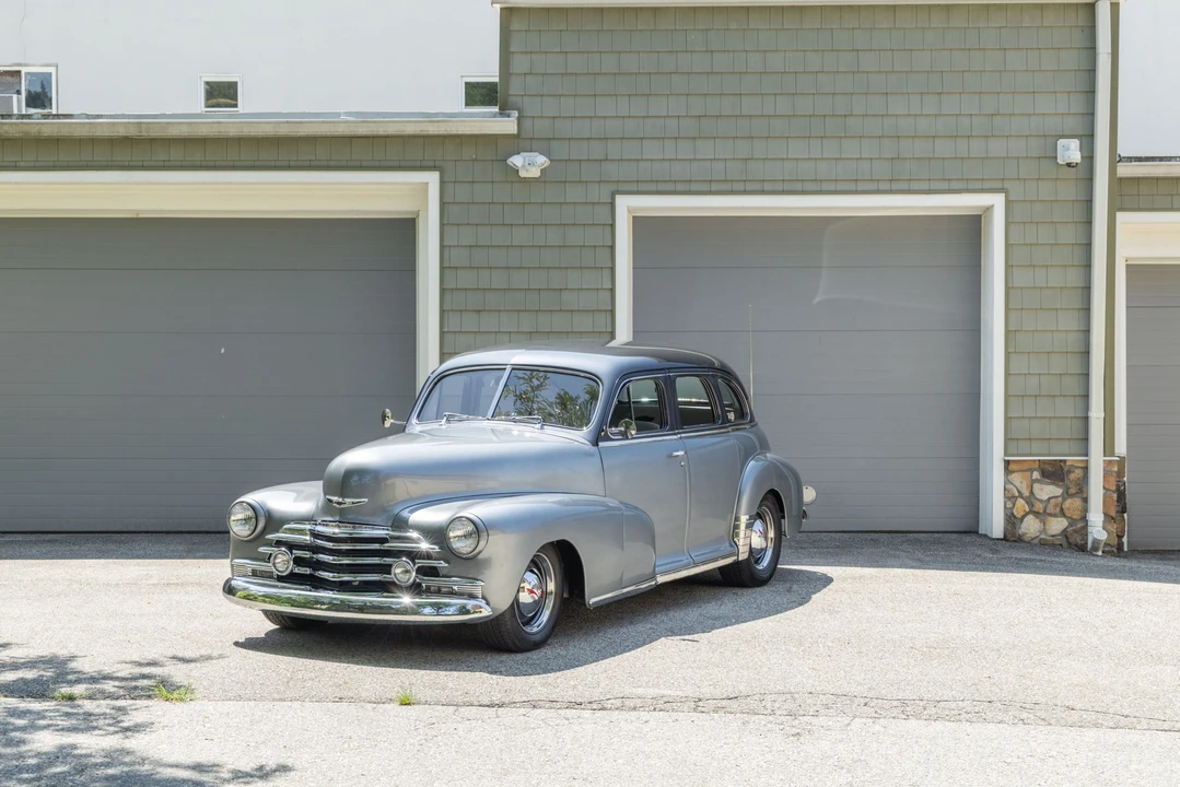1948 Chevrolet Stylemaster & Fleetmaster & Fleetline - Image 2 of 31