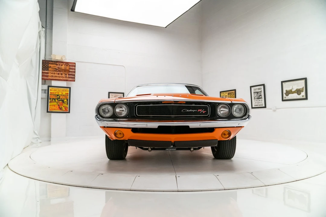 1970 Dodge Challenger Hemi 1st Gen - Image 18 of 31
