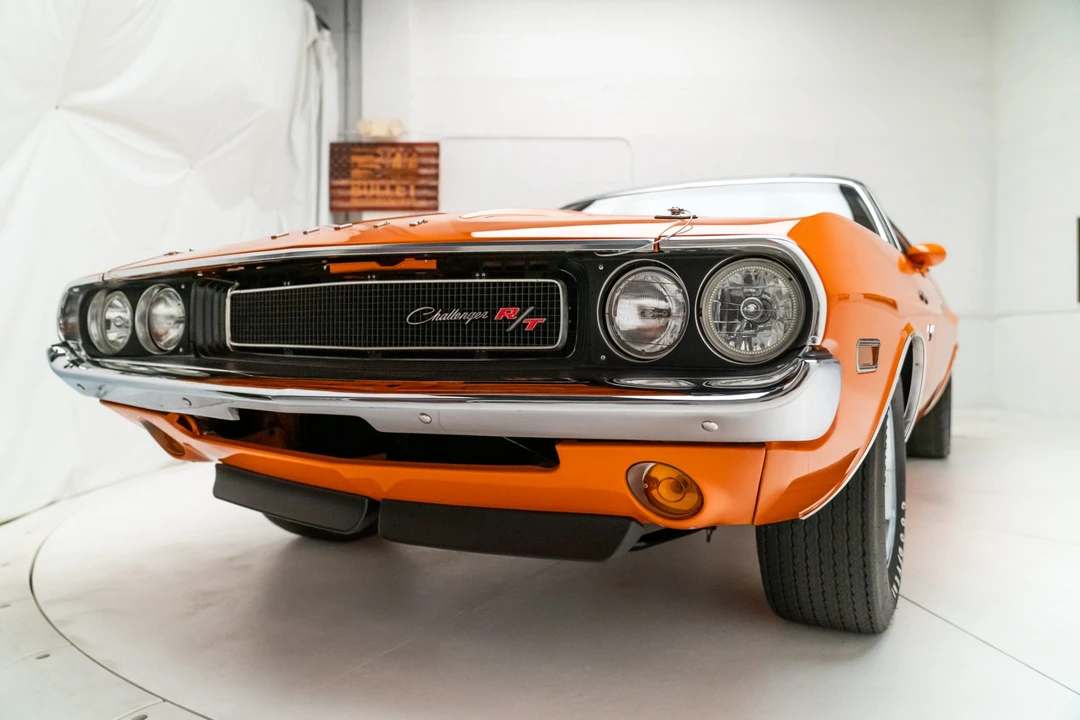 1970 Dodge Challenger Hemi 1st Gen - Image 17 of 31