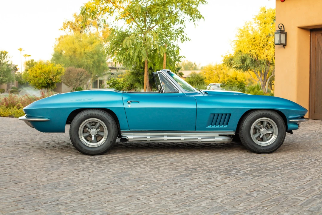 1967 Chevrolet Corvette C2 - Image 10 of 31