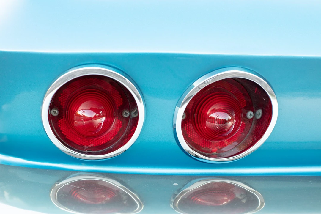 1967 Chevrolet Corvette C2 - Image 21 of 31