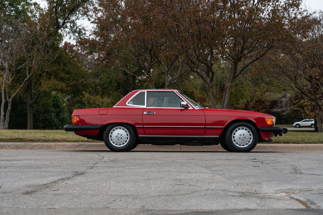 1988 Mercedes-Benz R107 SL-Class - Image 13 of 31
