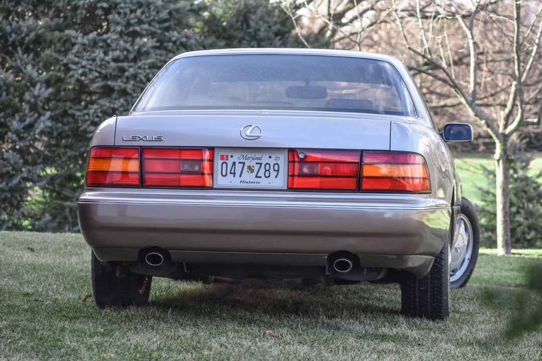 1994 Lexus LS 1st Gen - Image 14 of 31