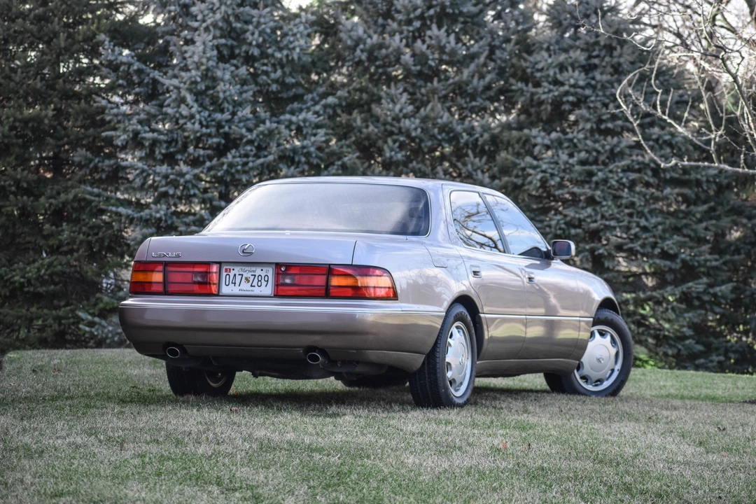 1994 Lexus LS 1st Gen - Image 13 of 31