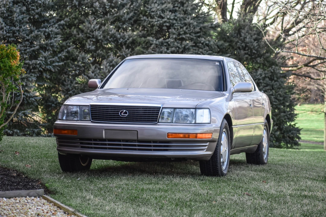 1994 Lexus LS 1st Gen - Image 7 of 31