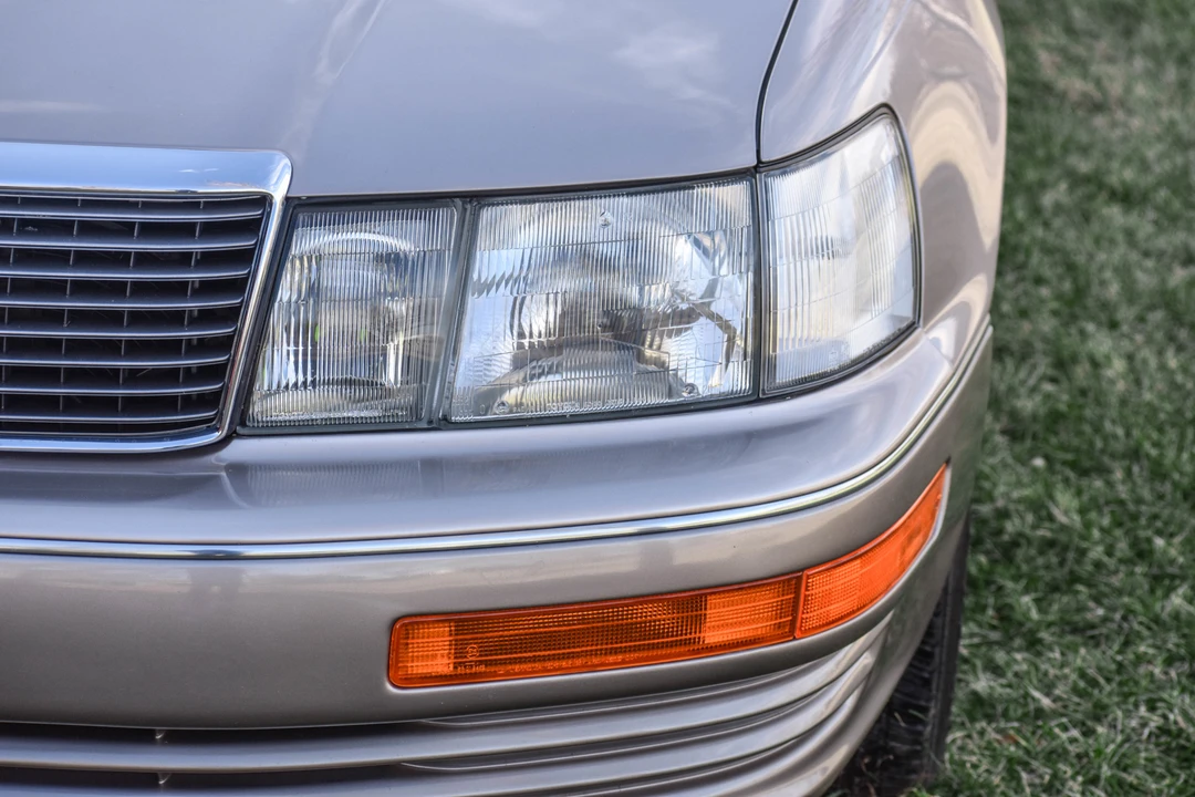 1994 Lexus LS 1st Gen - Image 30 of 31