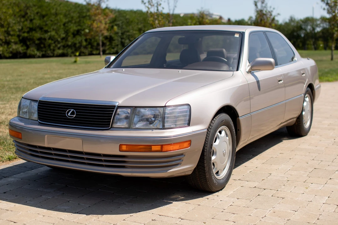 1994 Lexus LS 1st Gen - Image 4 of 31