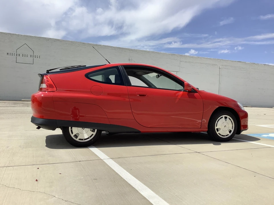 2000 Honda Insight 1st Gen - Image 5 of 31