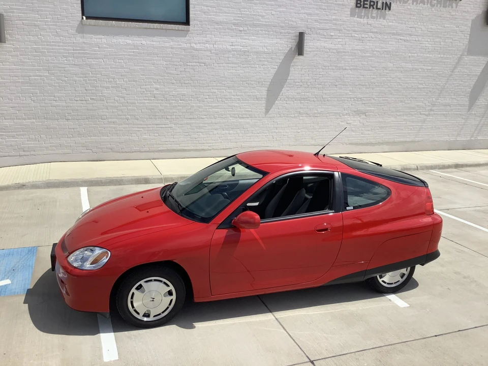 2000 Honda Insight 1st Gen - Image 23 of 31