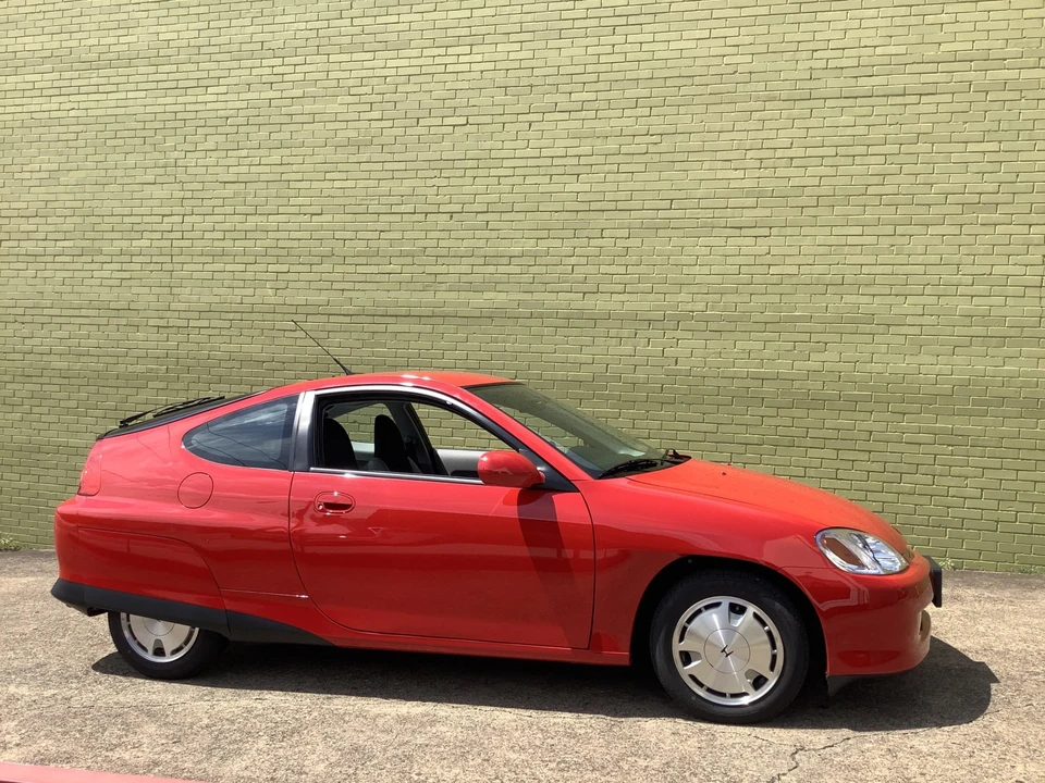 2000 Honda Insight 1st Gen - Image 14 of 31