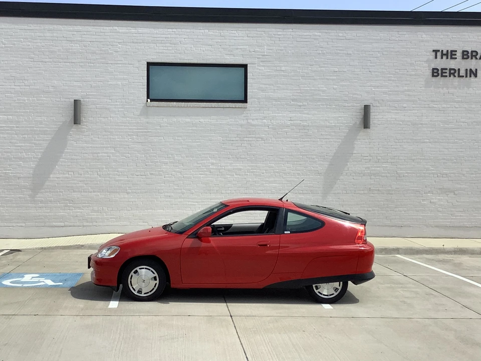 2000 Honda Insight 1st Gen - Image 25 of 31