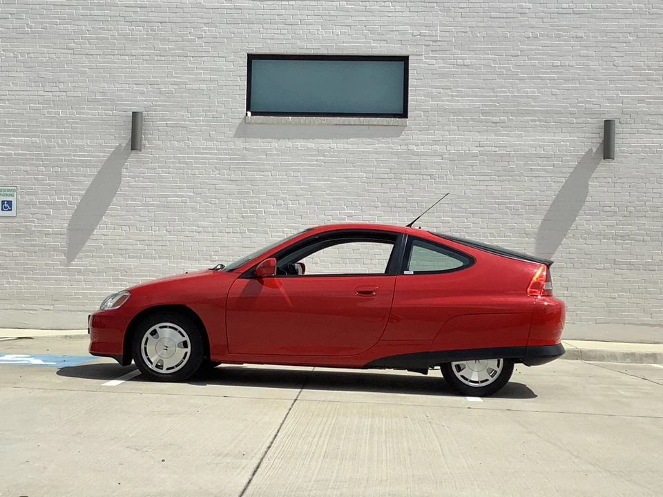2000 Honda Insight 1st Gen - Image 28 of 31