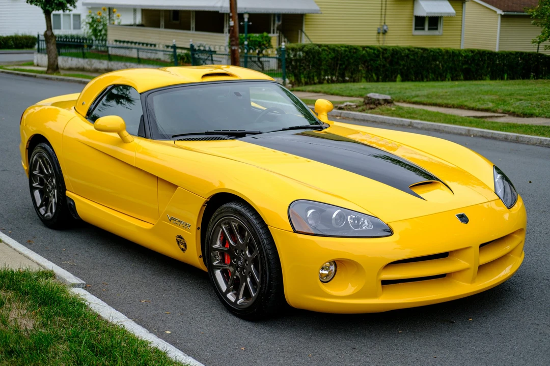2005 Dodge Viper 3rd Gen - Image 14 of 31