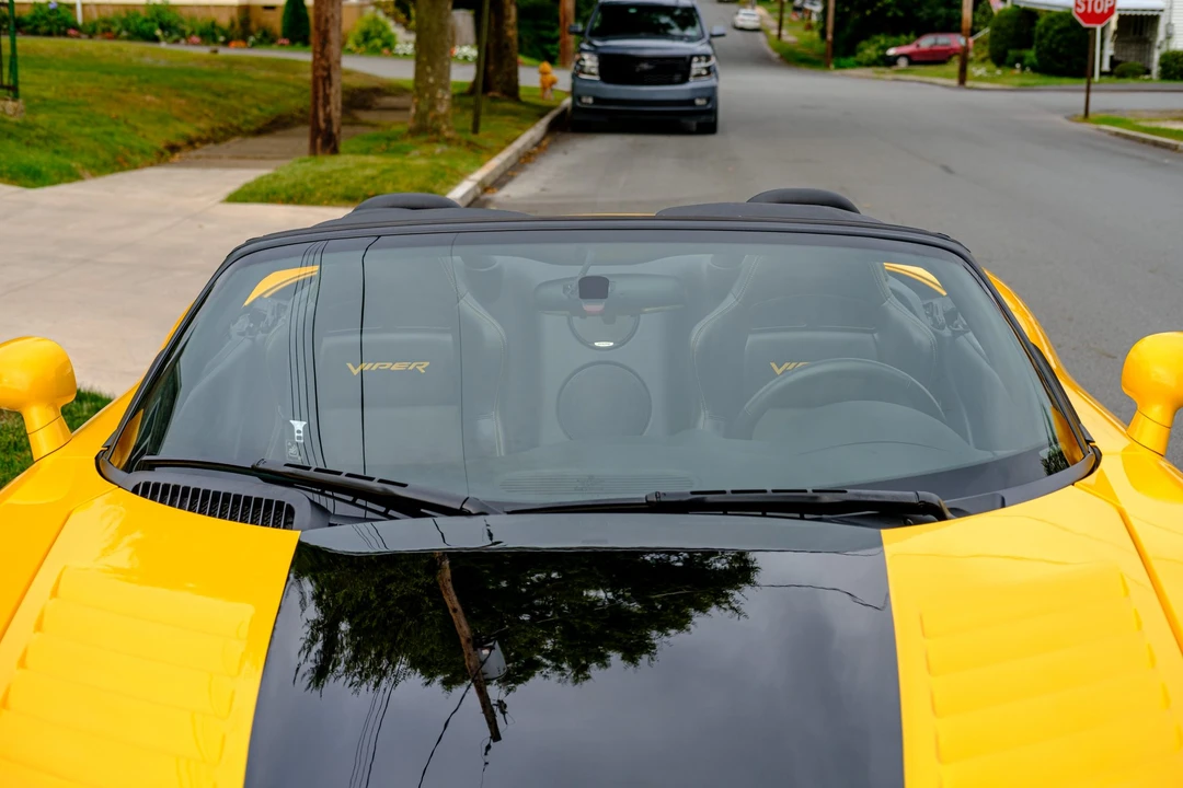 2005 Dodge Viper 3rd Gen - Image 30 of 31
