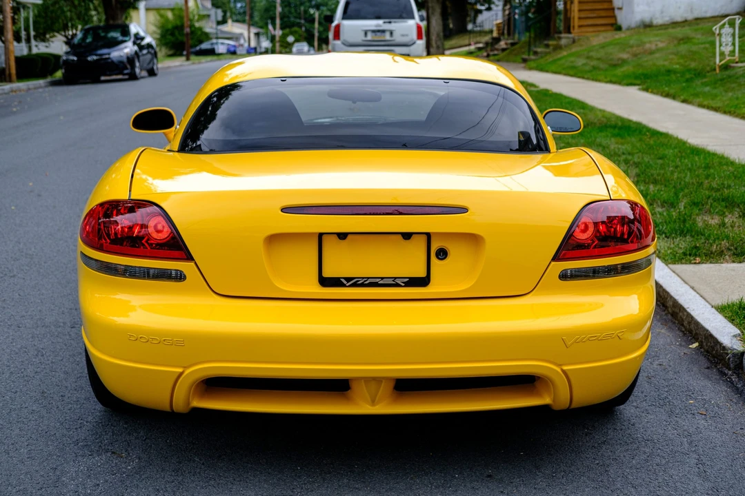 2005 Dodge Viper 3rd Gen - Image 7 of 31
