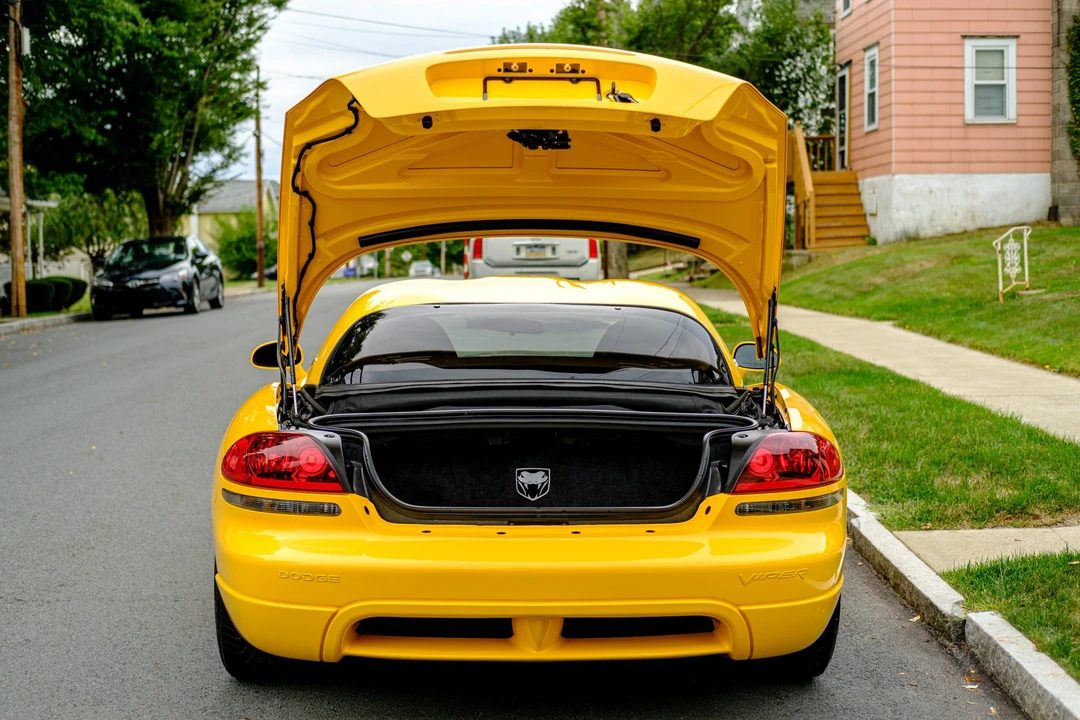 2005 Dodge Viper 3rd Gen - Image 22 of 31