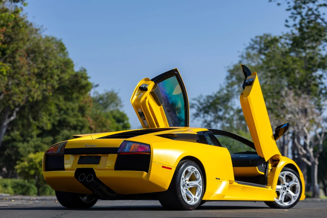 2005 Lamborghini Murcielago - Image 9 of 31
