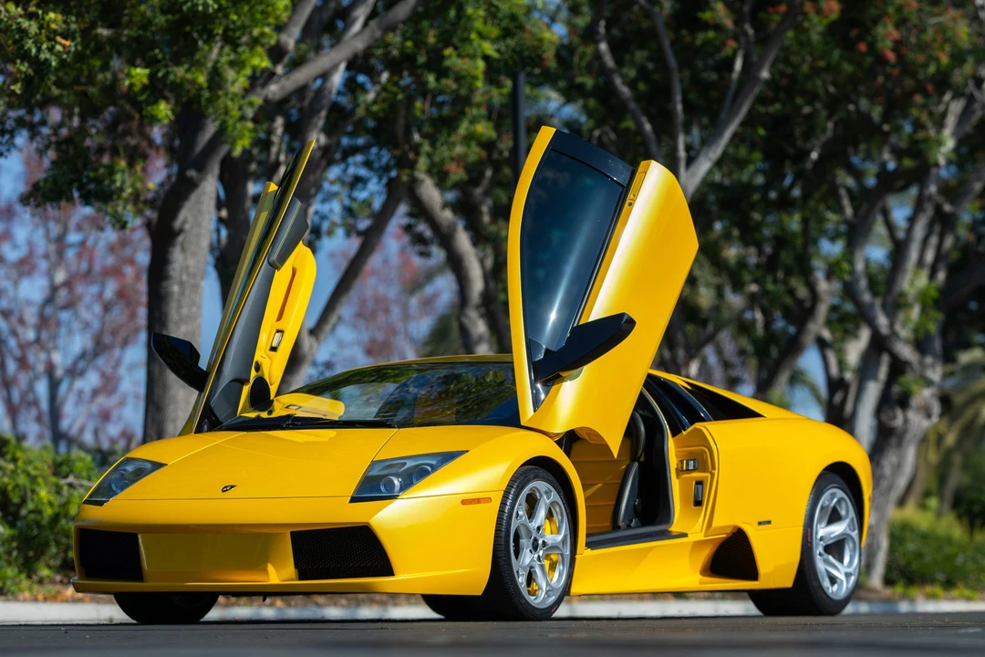 2005 Lamborghini Murcielago - Image 2 of 31