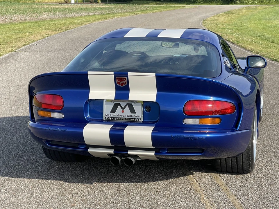 1997 Dodge Viper GTS 2nd Gen - Image 23 of 31