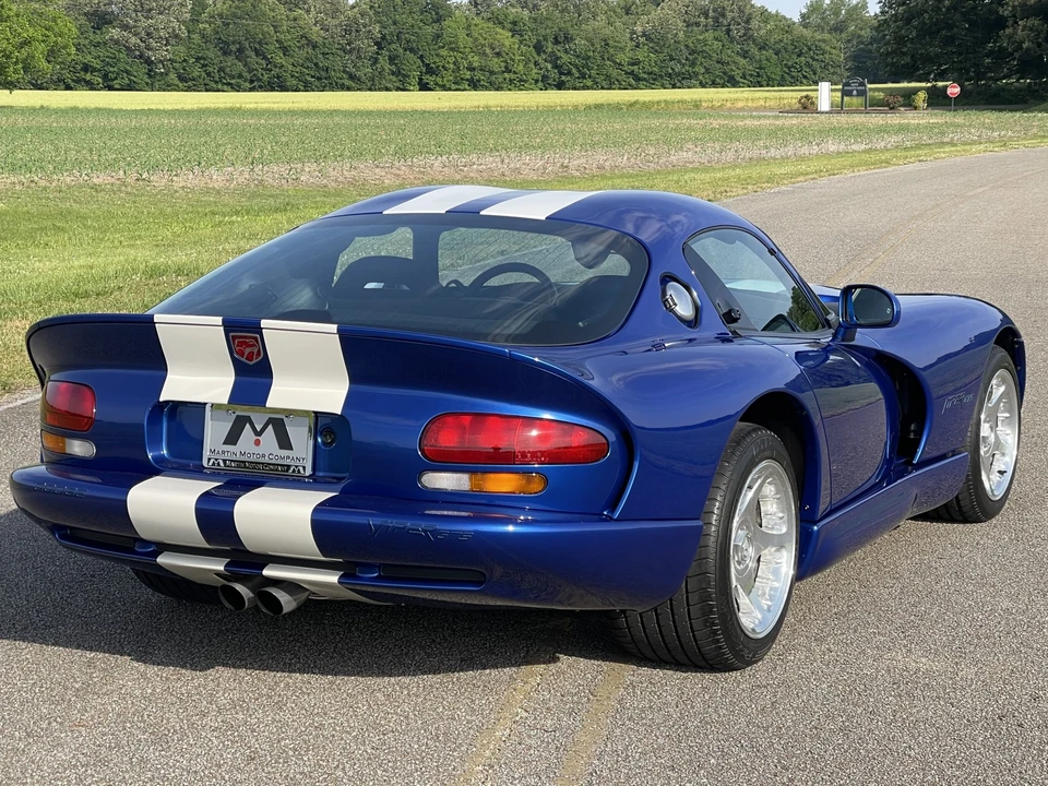 1997 Dodge Viper GTS 2nd Gen - Image 24 of 31