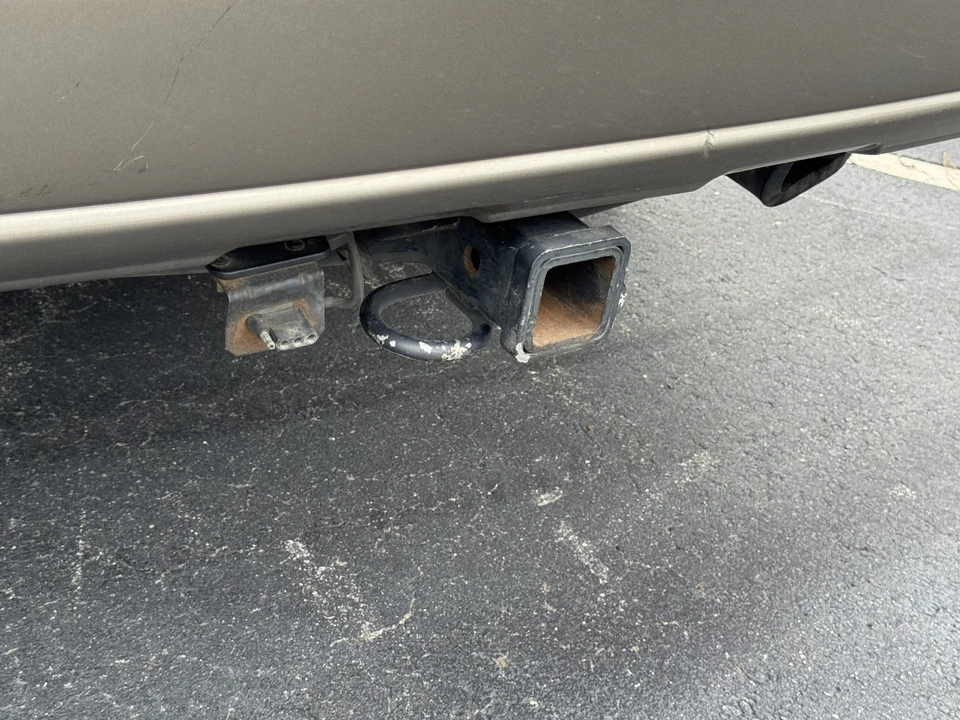 2004 Toyota Sequoia 1st Gen - Image 28 of 31