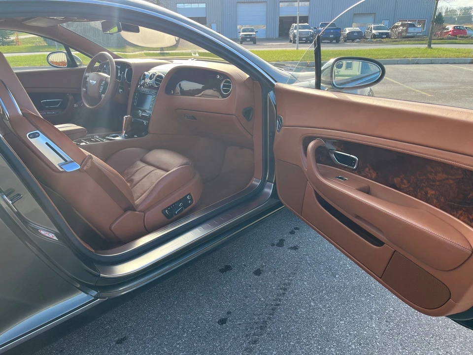 2004 Bentley Continental GT 1st Gen - Image 18 of 31