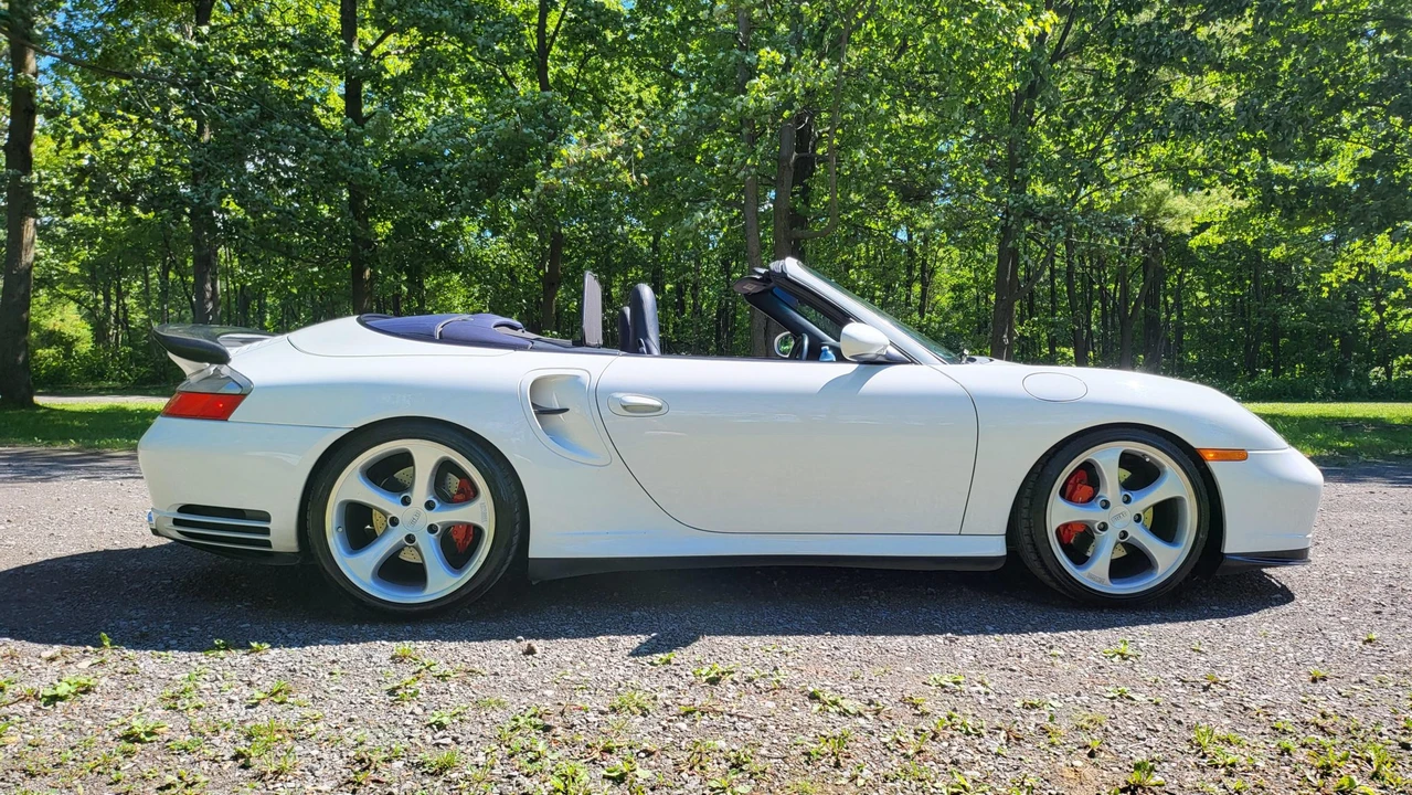 2004 Porsche 996 Turbo - Image 24 of 31