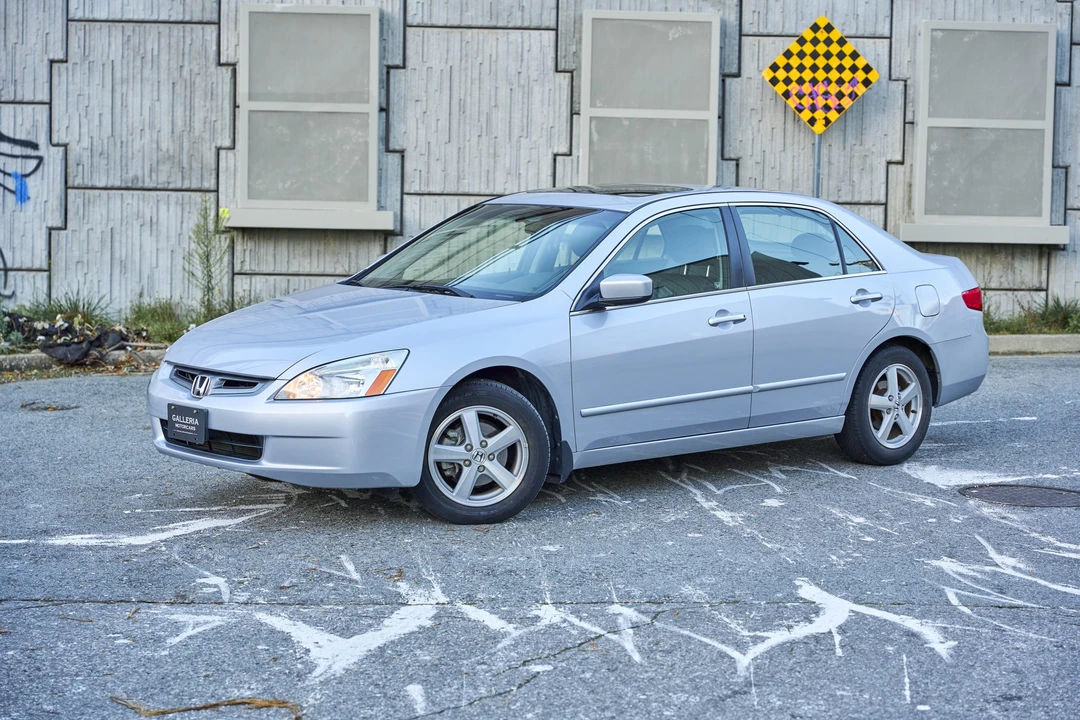 2005 Honda Accord 7th Gen - Image 3 of 31
