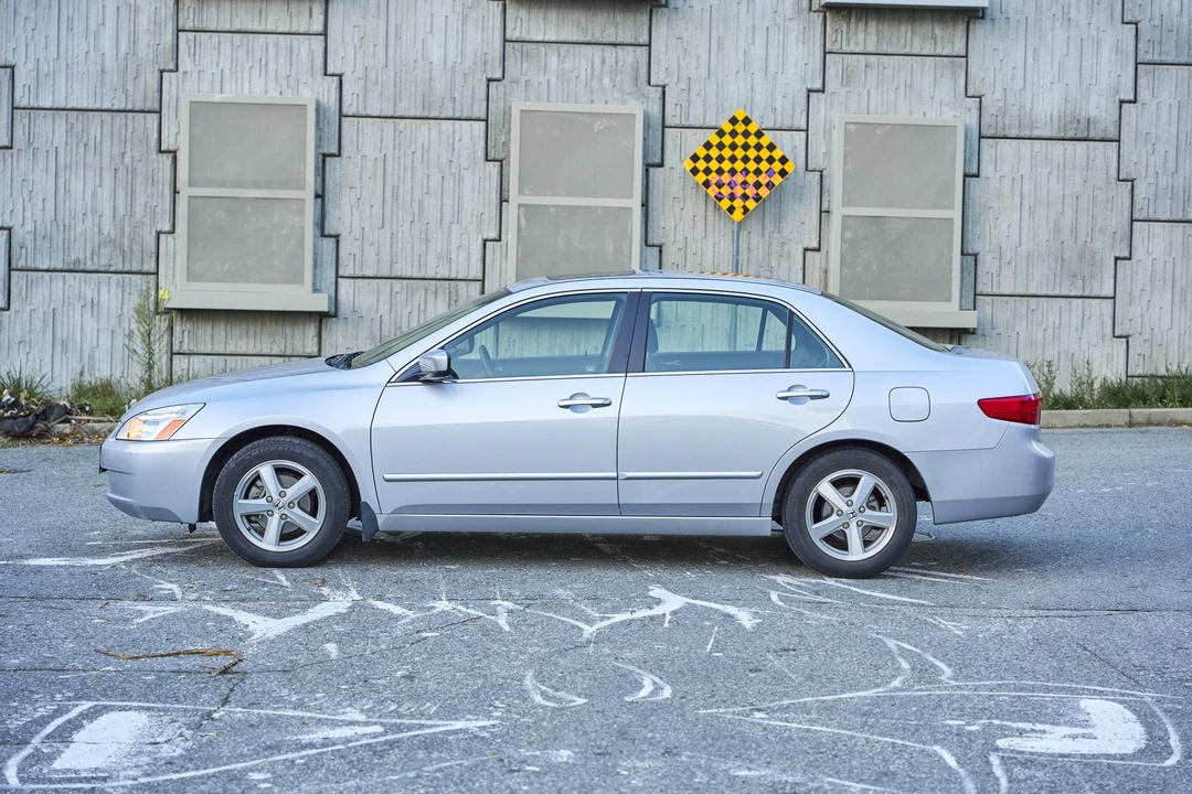 2005 Honda Accord 7th Gen - Image 12 of 31