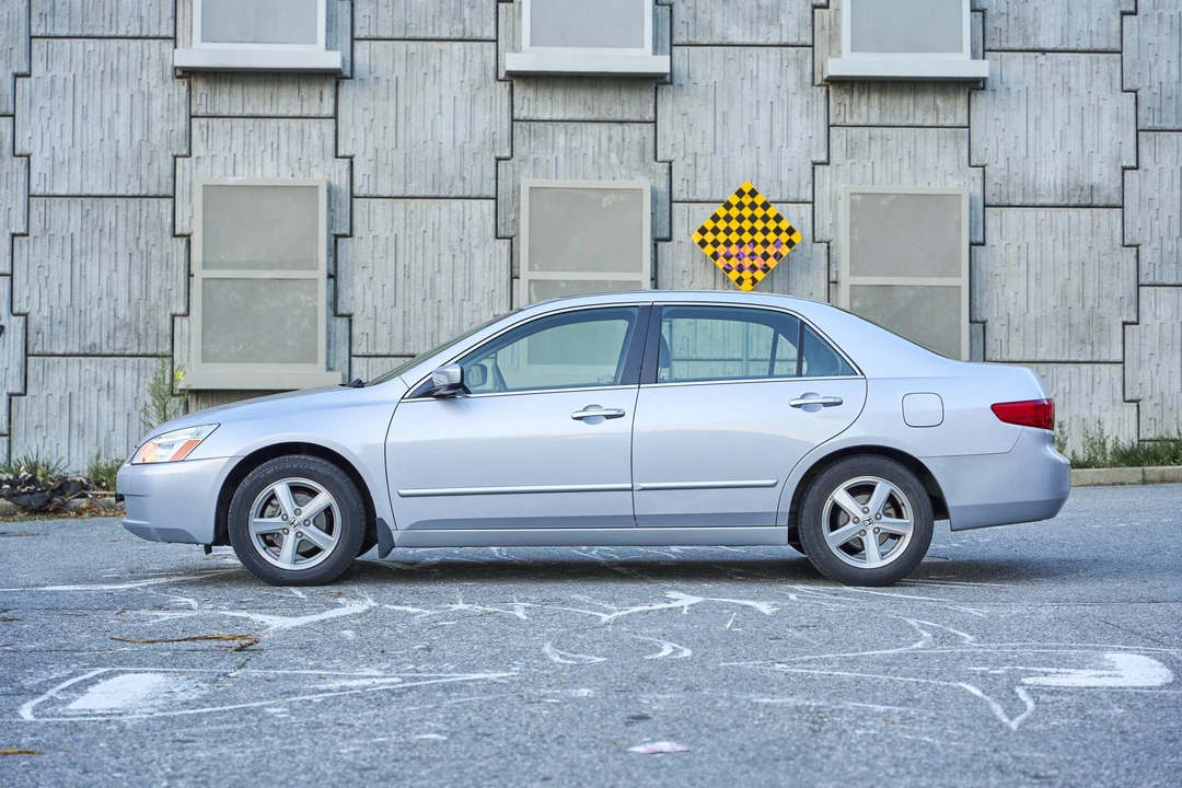2005 Honda Accord 7th Gen - Image 14 of 31