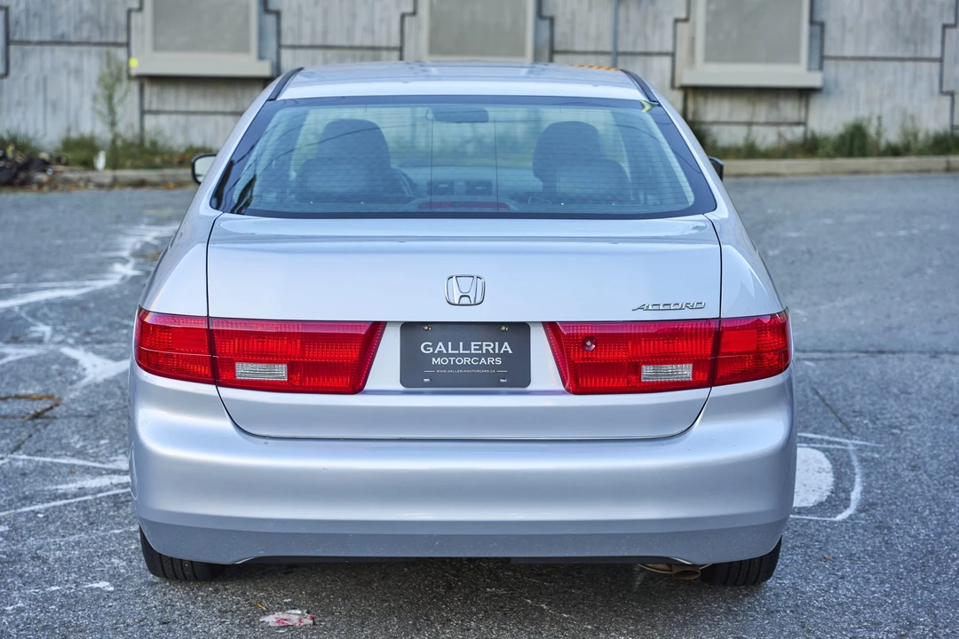 2005 Honda Accord 7th Gen - Image 23 of 31