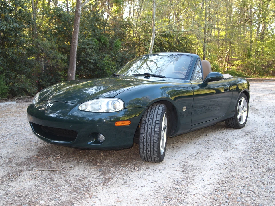 2001 Mazda NB MX-5 Miata - Image 8 of 31