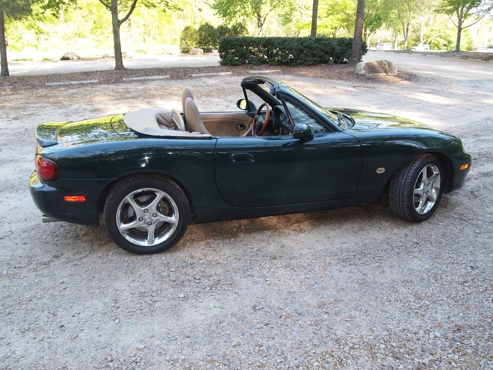 2001 Mazda NB MX-5 Miata - Image 10 of 31
