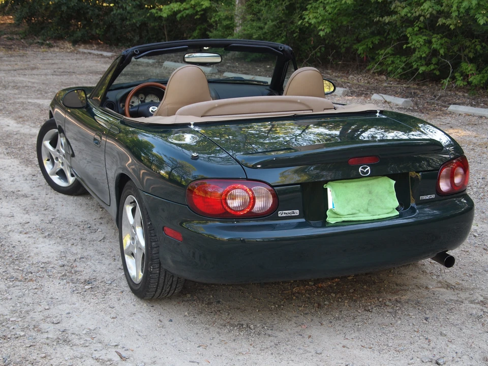 2001 Mazda NB MX-5 Miata - Image 12 of 31