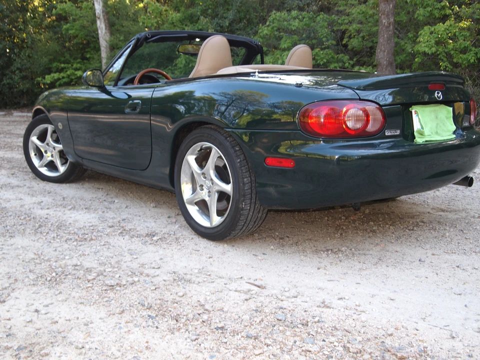 2001 Mazda NB MX-5 Miata - Image 14 of 31