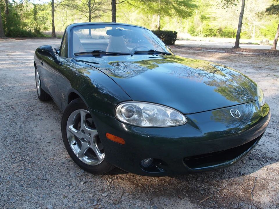2001 Mazda NB MX-5 Miata - Image 18 of 31