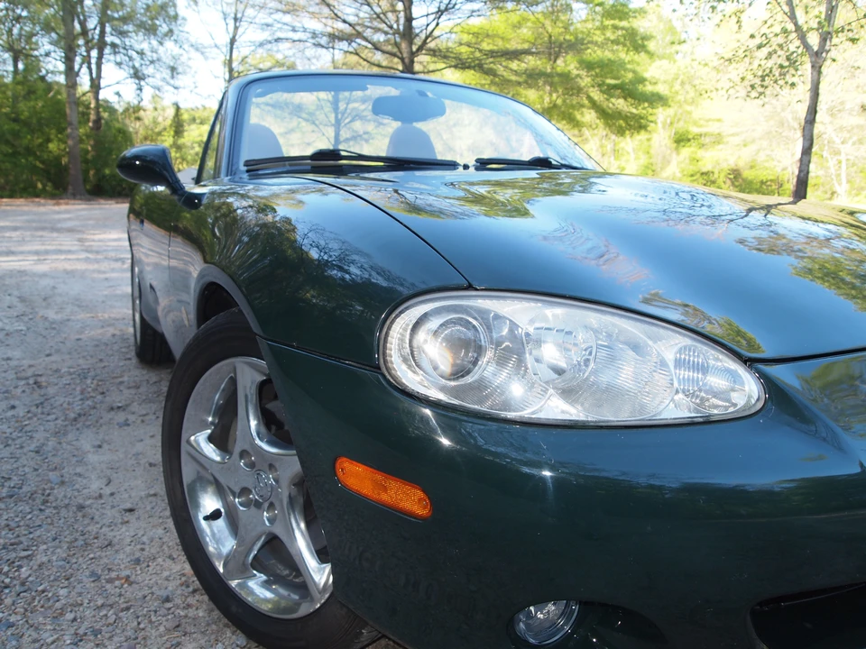 2001 Mazda NB MX-5 Miata - Image 19 of 31