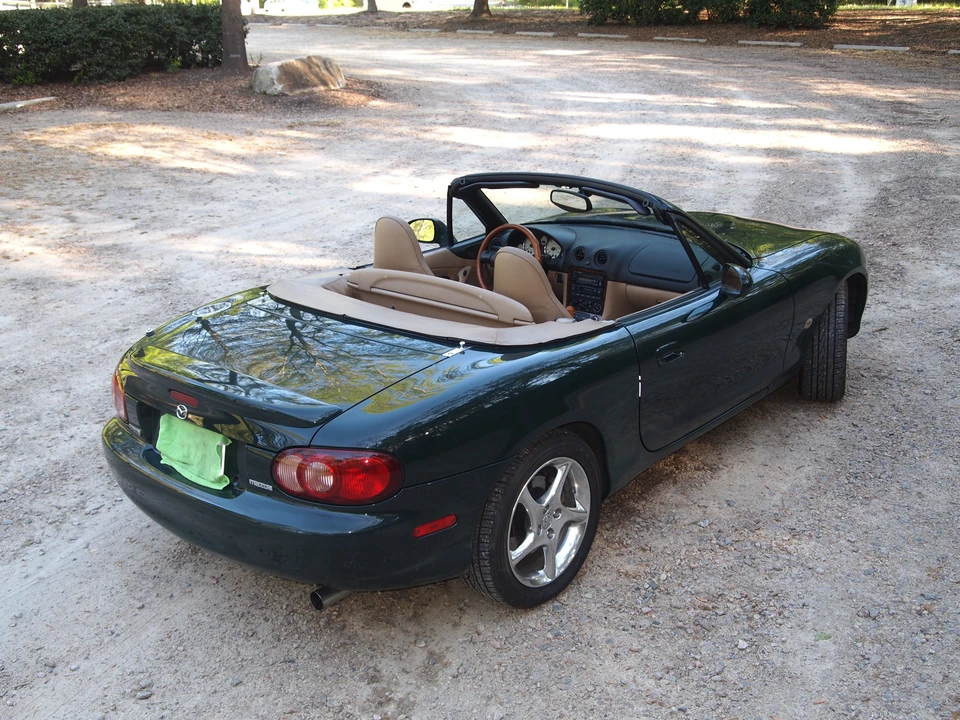 2001 Mazda NB MX-5 Miata - Image 4 of 31