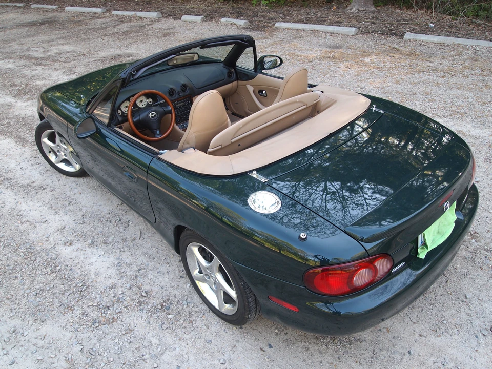 2001 Mazda NB MX-5 Miata - Image 5 of 31