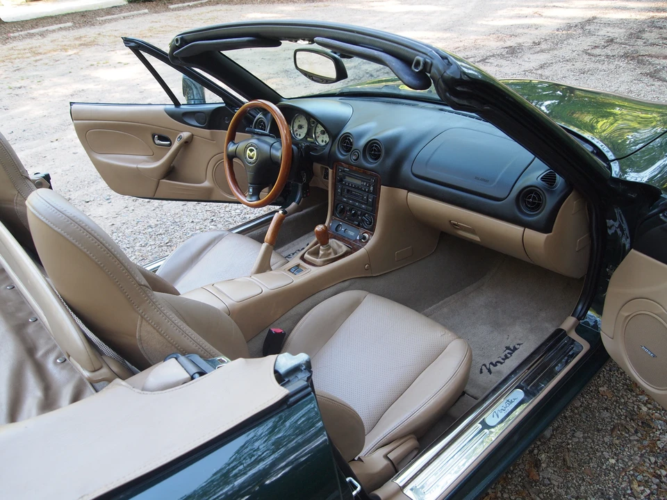 2001 Mazda NB MX-5 Miata - Image 26 of 31