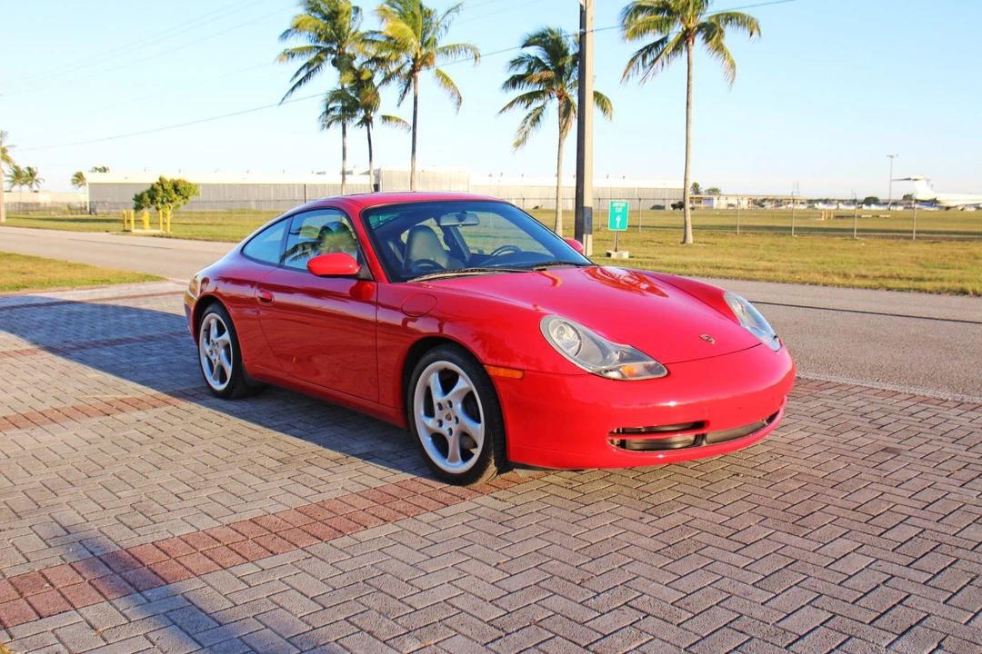 2001 Porsche 996 Carrera - Image 8 of 31